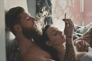 🚬 erba, marijuana, coppia, fumare, stile di vita telegram sticker