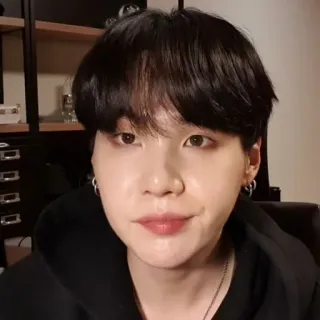 🌻 Suga kpop, bts, suga, min yoongi, korean, singer telegram sticker