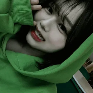 ☘ woman, portrait, selfie, hoodie, asian, smile telegram sticker