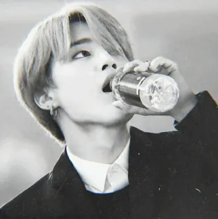 🖇 사람, 음주, 병, 인물 사진, 흑백, 흑백 사진 telegram sticker