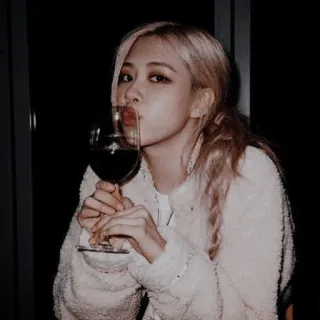 🐰 женщина, вино, напиток, портрет, алкоголь telegram sticker