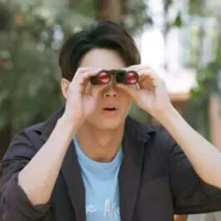🔭 homme, jumelles, regarder, asiatique, surpris, personne telegram sticker