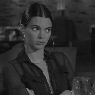 🤍 Kendall Jenner เคนดัลล์ เจนเนอร์, นางแบบ, คนดัง, ผู้หญิง, ภาพเหมือน, บุคคล telegram sticker