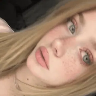 🧺 @wallgif girl, blonde, freckles, beauty, portrait, woman, aesthetic telegram sticker