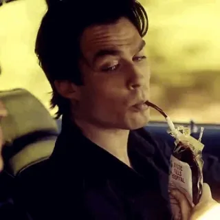 🍷 Damon Salvatore The Vampire Diaries Mystic Falls Hospital vampiro, sangre, hospital, The Vampire Diaries, serie de TV, Ian Somerhalder telegram sticker