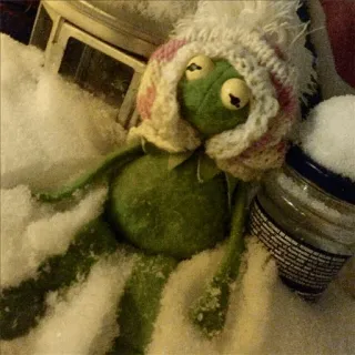 🐸 Kermit Kermit o Sapo, neve, inverno, fantoche, chapéu whatsapp sticker