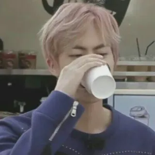 ▫ Jin Jin, BTS, K-pop, persona, cantante, bere, capelli rosa whatsapp sticker