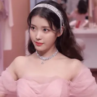 ✨️ IU IU, K-pop, singer, actress, celebrity, Korean, female, portrait telegram sticker
