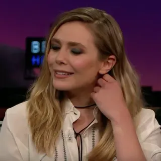 🌻 Elizabeth Olsen Elizabeth Olsen, attrice, celebrità, bionda, ritratto telegram sticker