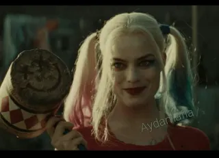 ☺️ Harley Quinn Suicide Squad Harley Quinn, DC Comics, Suicide Squad, Margot Robbie, villain, clown, hammer telegram sticker