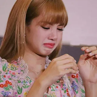 😓 Lisa плачет, грустный, kpop, айдол, лиса, blackpink, эмоциональный telegram sticker