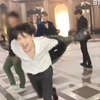 🦔 BTS BTS, K팝, 음악, 한국 팝, 엔터테인먼트, 그룹, 아이돌 telegram sticker
