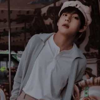 🗝 V K-pop, BTS, Kim Taehyung, Idolo, Cantante, Moda, Coreano telegram sticker