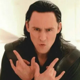 🤘 Loki loki, tom hiddleston, marvel, villano, dedos medios, grosero telegram sticker