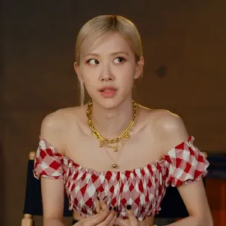 💭 Rosé Розэ, Blackpink, K-pop, певица, женщина, блондинка, мода telegram sticker