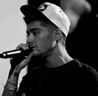 🖇 Zayn Malik 泽恩·马利克, 歌手, 麦克风, 肖像, 名人, 音乐家, 流行歌星 telegram sticker