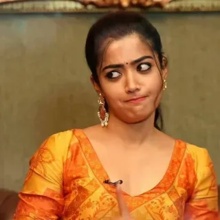 😒 rashmika mandanna, actrice indienne, yeux croisés, tête drôle, bollywood, expression, portrait telegram sticker
