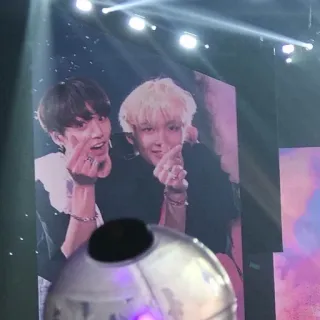 ❤️ kpop, bts, концерт, сердечко пальцами, айдолы telegram sticker