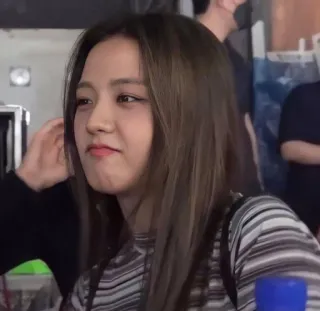 🦋 Jisoo K-pop, Piosenkarz, Gwiazda, Portret, Osoba, Kobieta, Azjatka telegram sticker