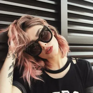 💖 Frau, Sonnenbrille, pinke Haare, Porträt, Mädchen, Mode, Stil telegram sticker