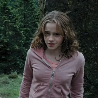 💋 Hermione Granger Harry Potter Гермиона Грейнджер, Гарри Поттер, Эмма Уотсон, ведьма, волшебник, магия telegram sticker