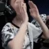 🗣