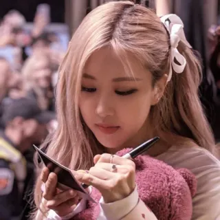 🌹 Rose Rosa, K-pop, Blackpink, cantante, ídolo, firma de autógrafos, persona, celebridad whatsapp sticker