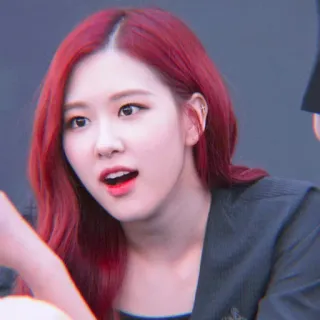 🏹 Rose K-Pop, Sänger, Promi, Frau, Person telegram sticker