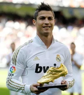 Cristiano Ronaldo ¡ @Chris_tian86 ¡ — @StikRobot telegram stickers