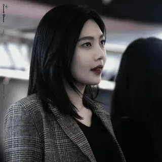 🦋 Emerald Dream Frau, Koreanisch, Schauspielerin, Sängerin, Promi telegram sticker