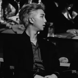 🕳 RM kpop, bts, rm, k-pop, cantor, ídolo telegram sticker