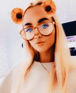 ☁️ phụ nữ, kính, tóc vàng, selfie, vẻ đẹp, chân dung telegram sticker