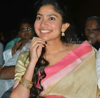 🥰 Sai Pallavi indian actress, saree, actress, indian telegram sticker