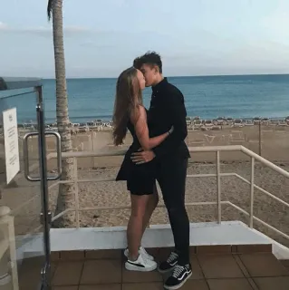 😘 Paar, Strand, Romantik, Kuss, Ozean, Liebe telegram sticker