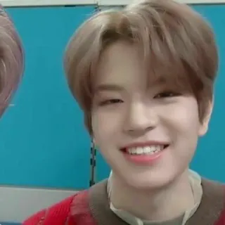 🐶 personne, homme, sourire, portrait, kpop whatsapp sticker