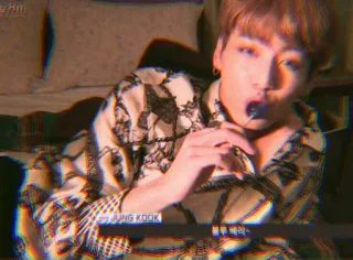 🦋 Jungkook JUNG KOOK K-pop, Ídolo, Música, Cantante, Hombre telegram sticker