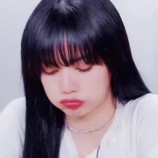 ☹️ Lisa Lisa, Kpop, Blackpink, Singer, Entertainer, Idol whatsapp sticker