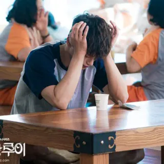 @Jonafzan Shopping king louie telegram stickers