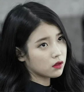 😒 IU IU, K-pop, Певица, Знаменитость, Корейская, Актриса whatsapp sticker