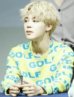 🍡 GOLF kpop, moda, hombre, pelo rubio, golf whatsapp sticker