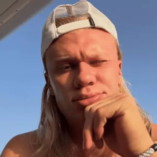 π Erling Haaland Football whatsapp sticker