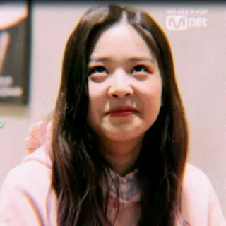 🍼 WE ARE K-POP K-pop, garota, mulher, pessoa, rosto, entretenimento telegram sticker