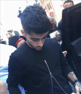 😌 Zayn Malik zayn, malik, singer, celebrity, one direction telegram sticker