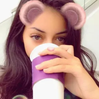 🍥 vrouw, selfie, koffie, berenorenfilter, portret, binnen telegram sticker