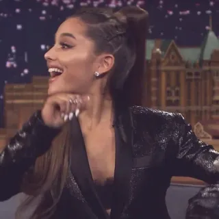 🤩 Ariana Grande Sängerin, Promi, Popstar, Frau, Künstlerin whatsapp sticker
