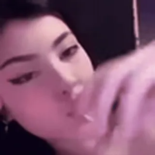 😘