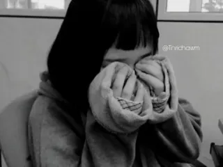 🗞 @Tnndchawm crying, sad, woman, tears, emotional telegram sticker