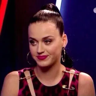 😐 Katy Perry cantante, celebrità, ritratto, donna, orecchini, coda di cavallo telegram sticker
