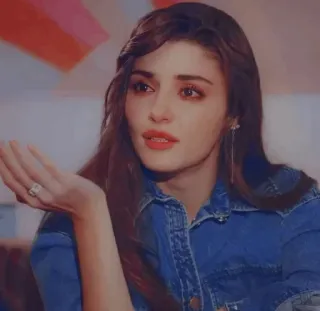 🐾 mujer, retrato, chaqueta vaquera, Hande Erçel telegram sticker