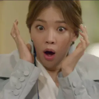 😱 woman, surprised, excited, shocked, asian, korean whatsapp sticker